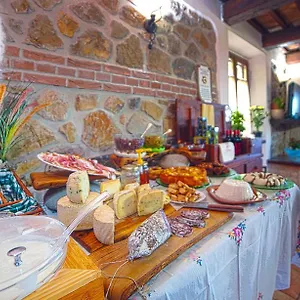https://agriturismo-la-valle-degli-ulivi-semproniano.it-tuscanyhotel.com